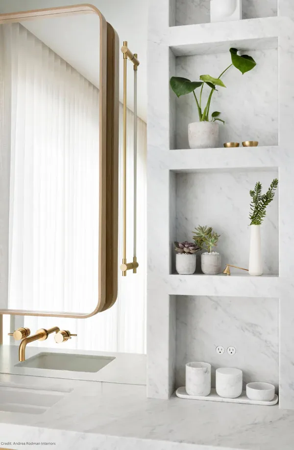 Italian White Marble Bianco Carrara Marble for Wall Panel/ Floor Tile/ Countertop/ Vanity Top/Fireplace/Composite Panel/Tread